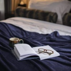 Heat Holder Blanket - Navy 9 Heat Holder Blanket - Navy -Taskers Sale Shop 1W2A2058 NAVY pin