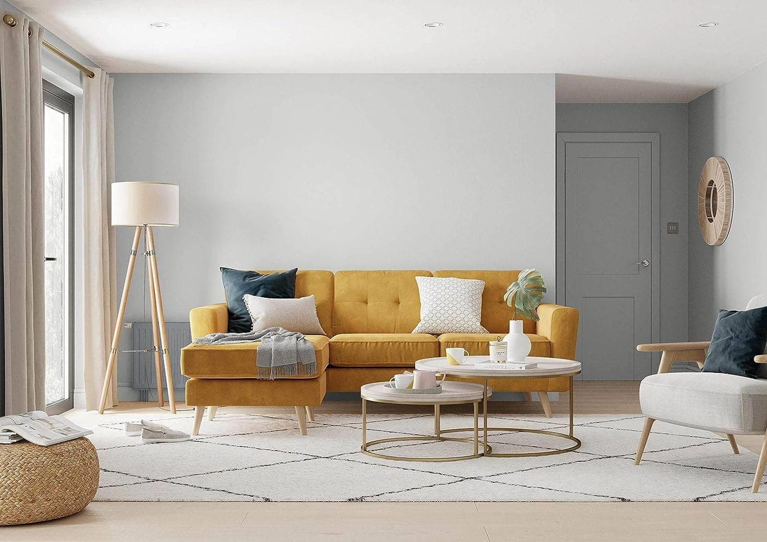 Dulux Matt Emulsion 5L - Chic Shadow 5 Dulux Matt Emulsion 5L - Chic Shadow - Image 3