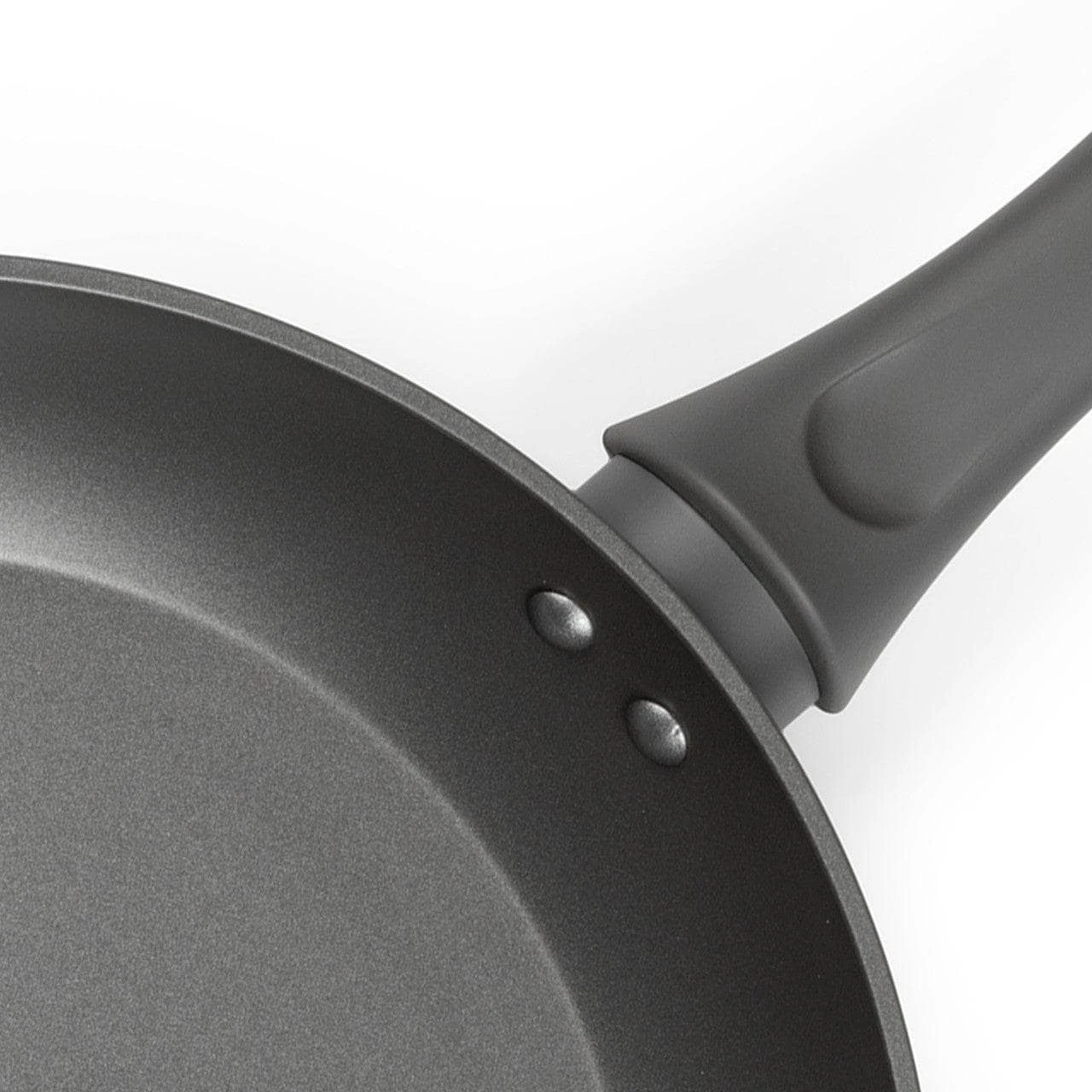 Salter Cosmos Frying Pan - 28cm 7 Salter Cosmos Frying Pan - 28cm - Image 5