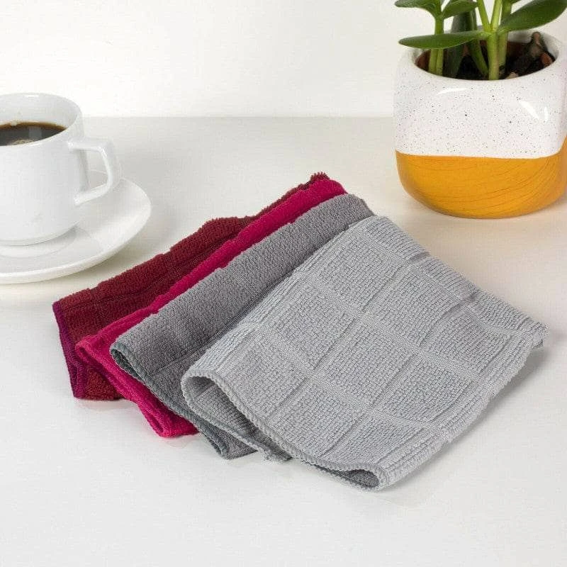 Microfibre Dusting Cloths 4 Pack 5 Microfibre Dusting Cloths 4 Pack - Image 3