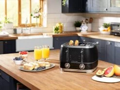 Beko 4 Slice Toaster - Black & Chrome -Taskers Sale Shop 60005230 EPEBEKO4SLICETOASTERBLACK CHROMETAM8402B4