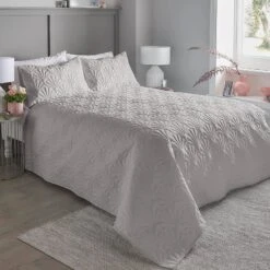 Cavali Bedspread - Silver