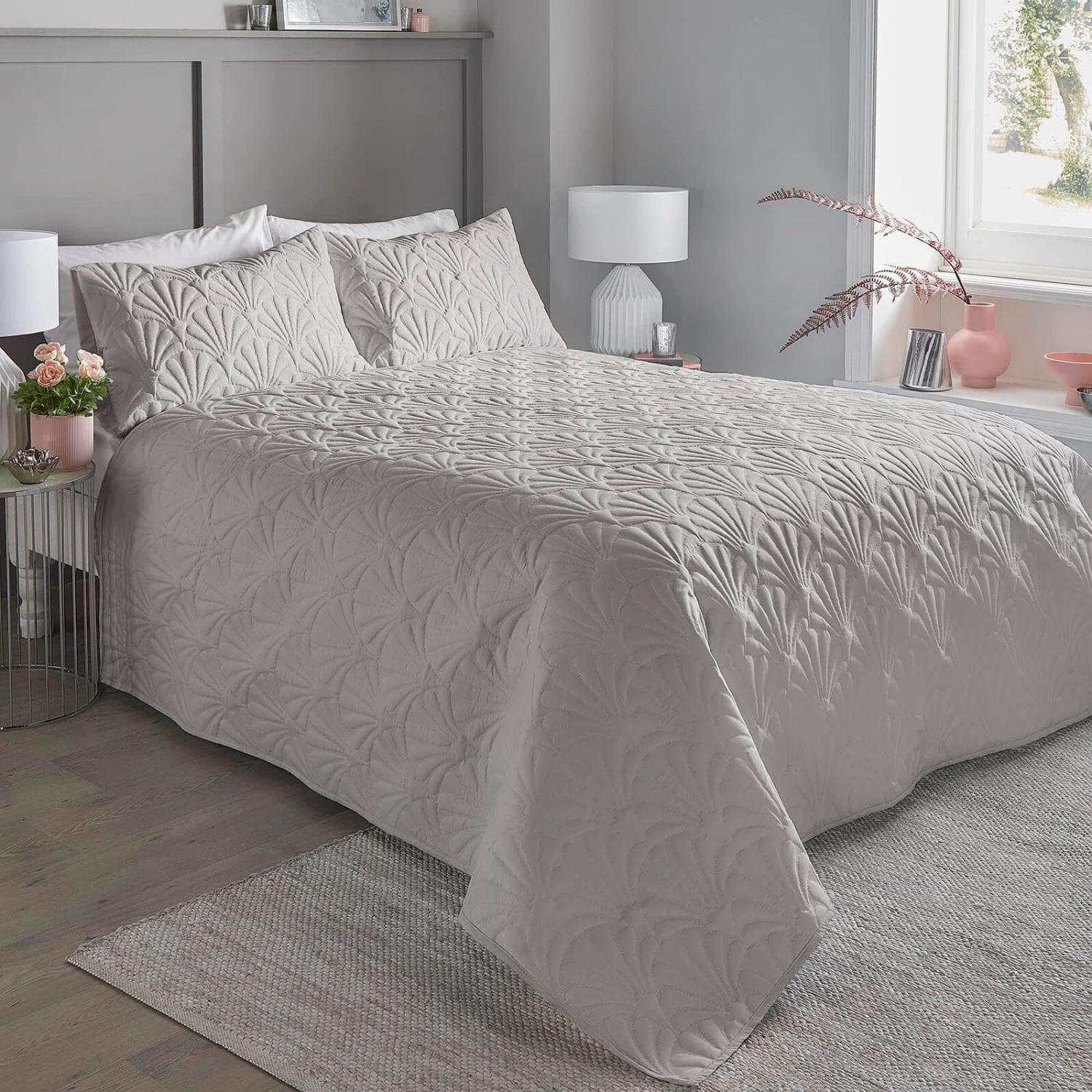 Cavali Bedspread - Silver 3 Cavali Bedspread - Silver