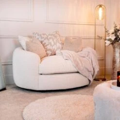 Bailey Swivel Snuggler - Cream