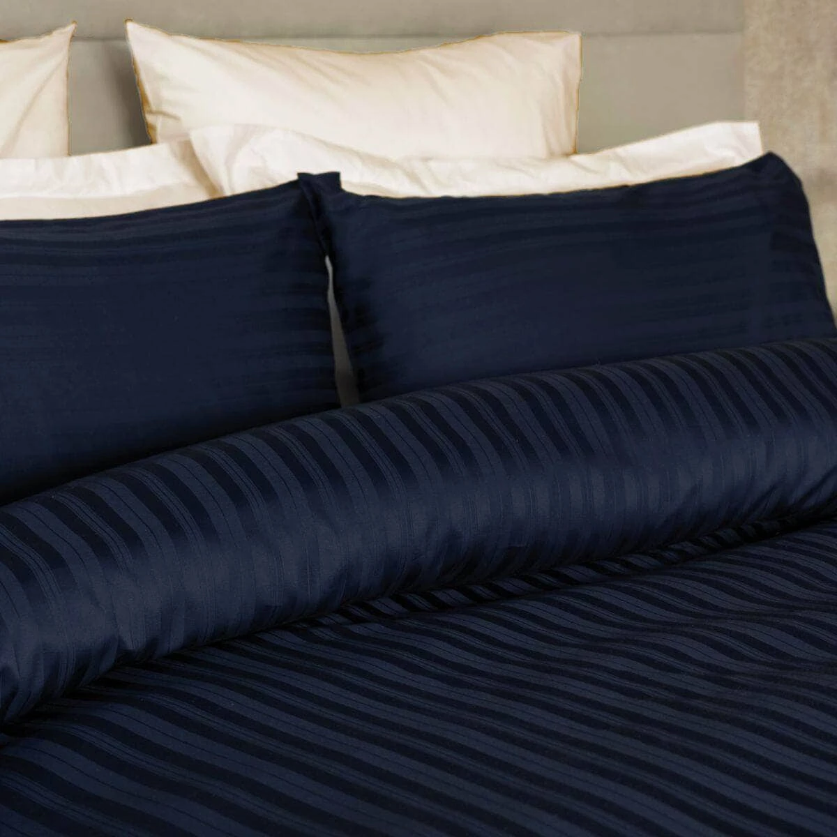 Hotel Tribeca Duvet Cover Set - Navy 4 Hotel Tribeca Duvet Cover Set - Navy - Image 2