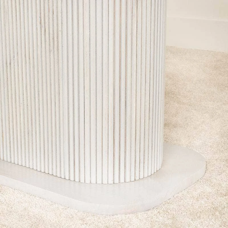 Reed Dining Table & 6 Calgary Chairs 7 Reed Dining Table & 6 Calgary Chairs - Image 5