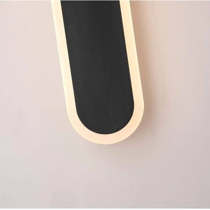 Revenna Outdoor Linear Wall Light - Black 4 Revenna Outdoor Linear Wall Light - Black - Image 2