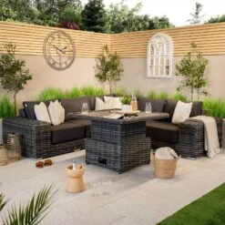 Eclipse Corner Garden Set