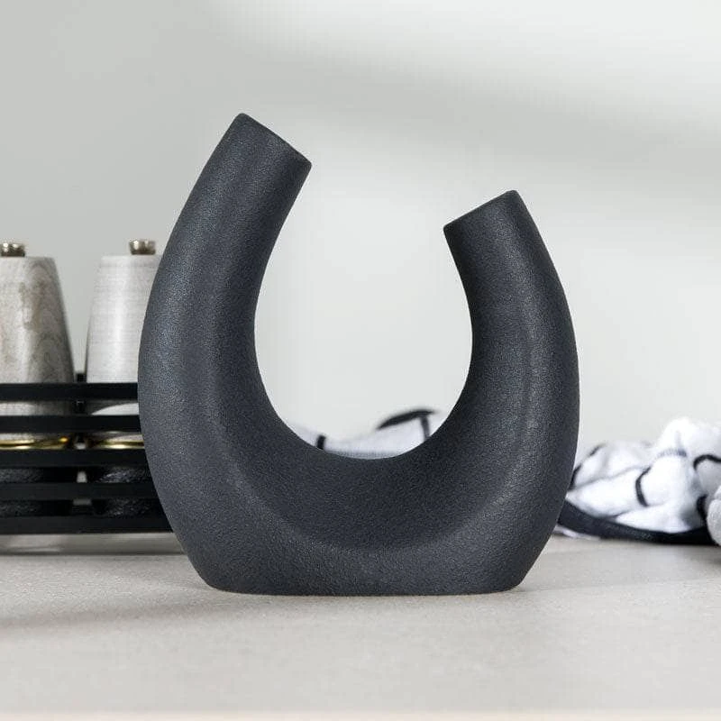 Black U Shaped Vase - 20cm 5 Black U Shaped Vase - 20cm - Image 3