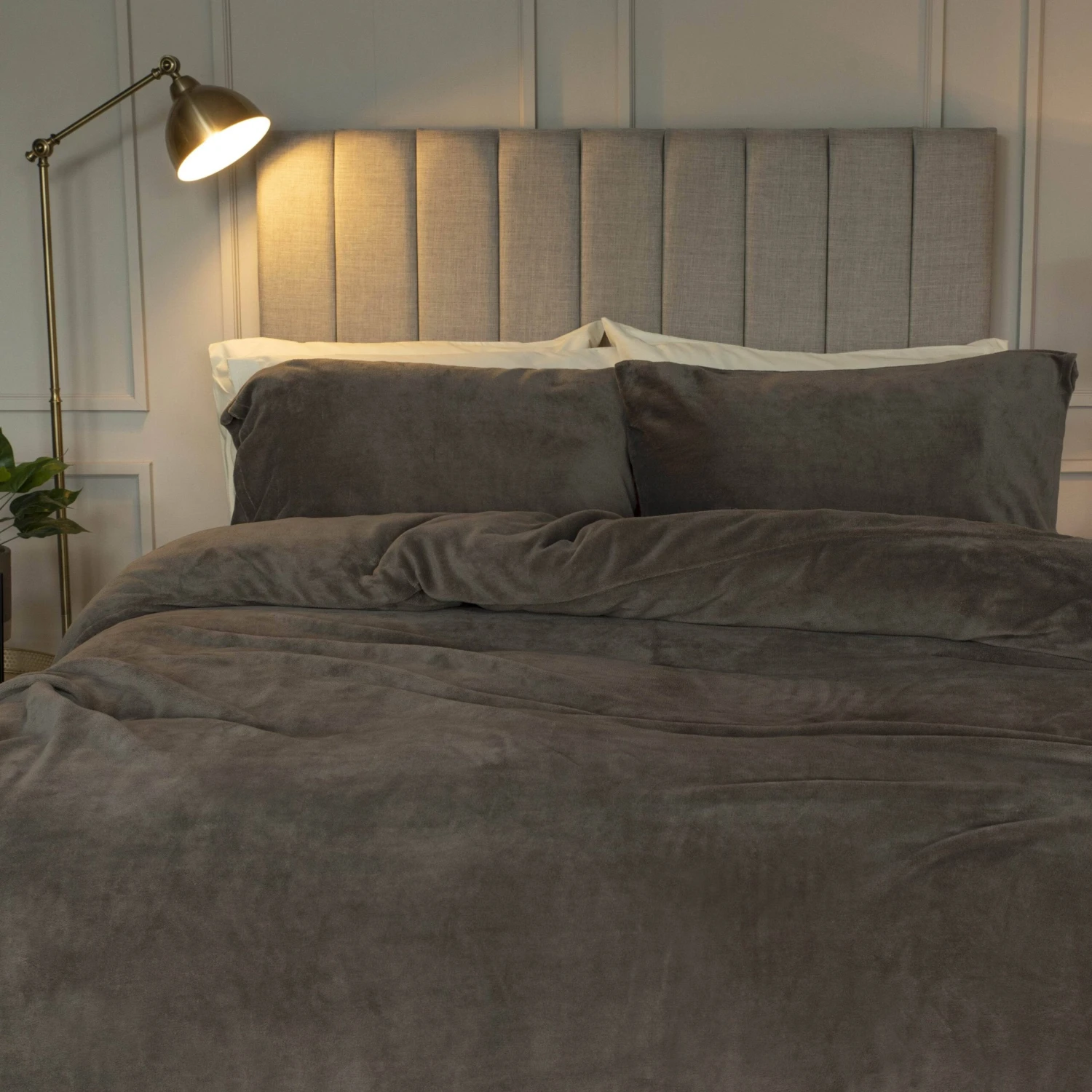 Heat Holders Duvet Cover Set Moonrock Grey - Multiple Sizes 6 Heat Holders Duvet Cover Set Moonrock Grey - Multiple Sizes - Image 4