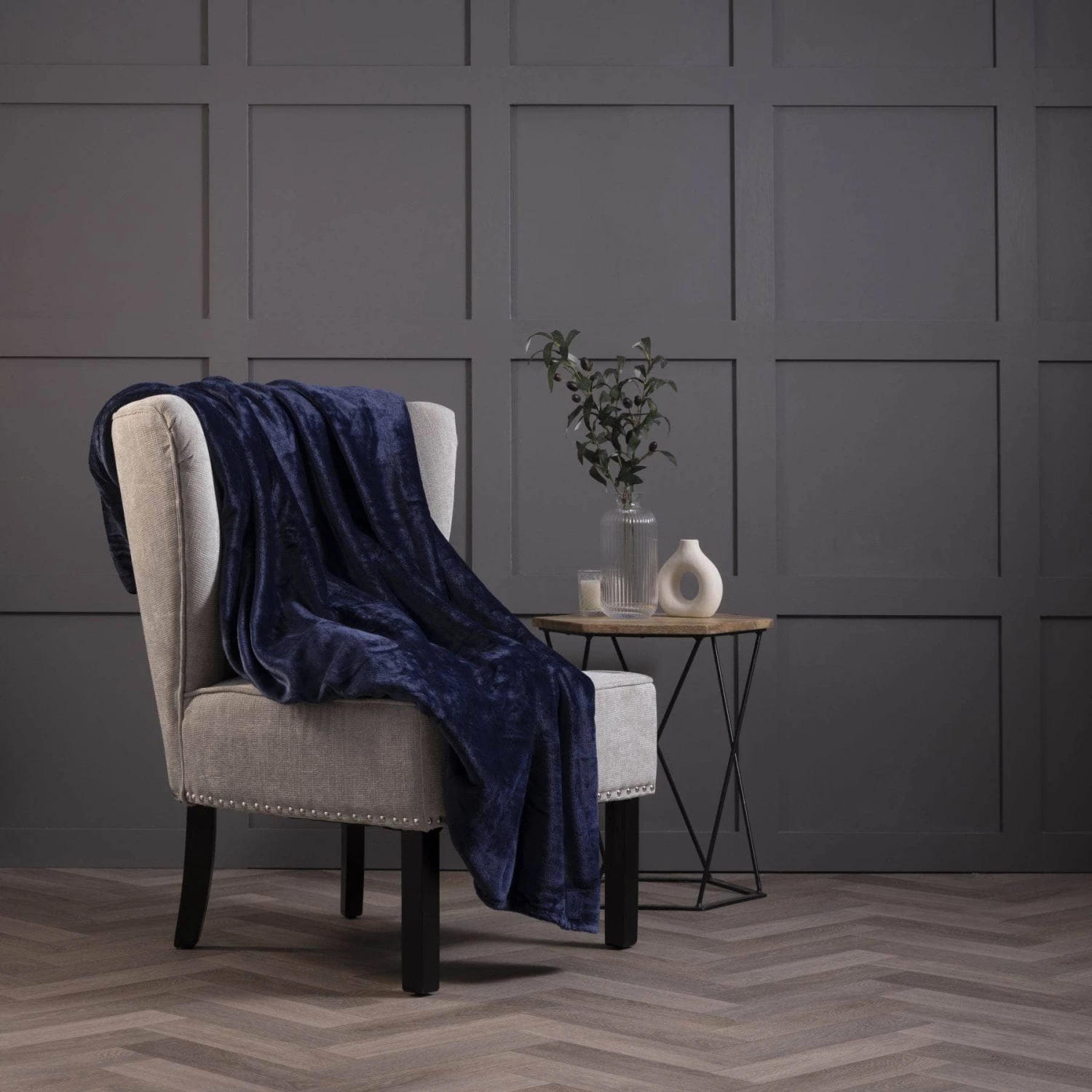 Heat Holder Blanket - Navy 3 Heat Holder Blanket - Navy