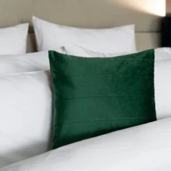 Verona Cushion - Emerald