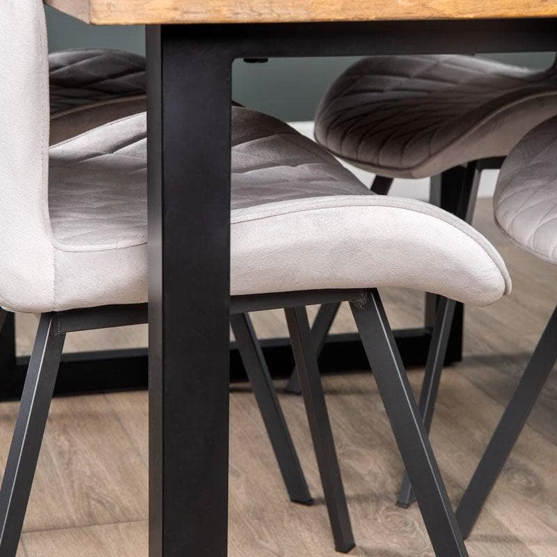 Lincoln Extendable Dining Table Set With 4 Vancouver Silver Chairs 11 Lincoln Extendable Dining Table Set With 4 Vancouver Silver Chairs - Image 9