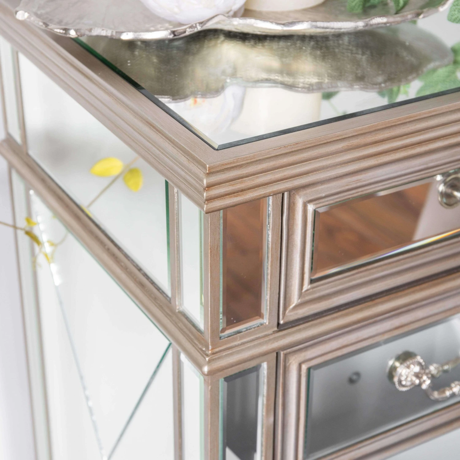 Clio Dressing Table 4 Clio Dressing Table - Image 2