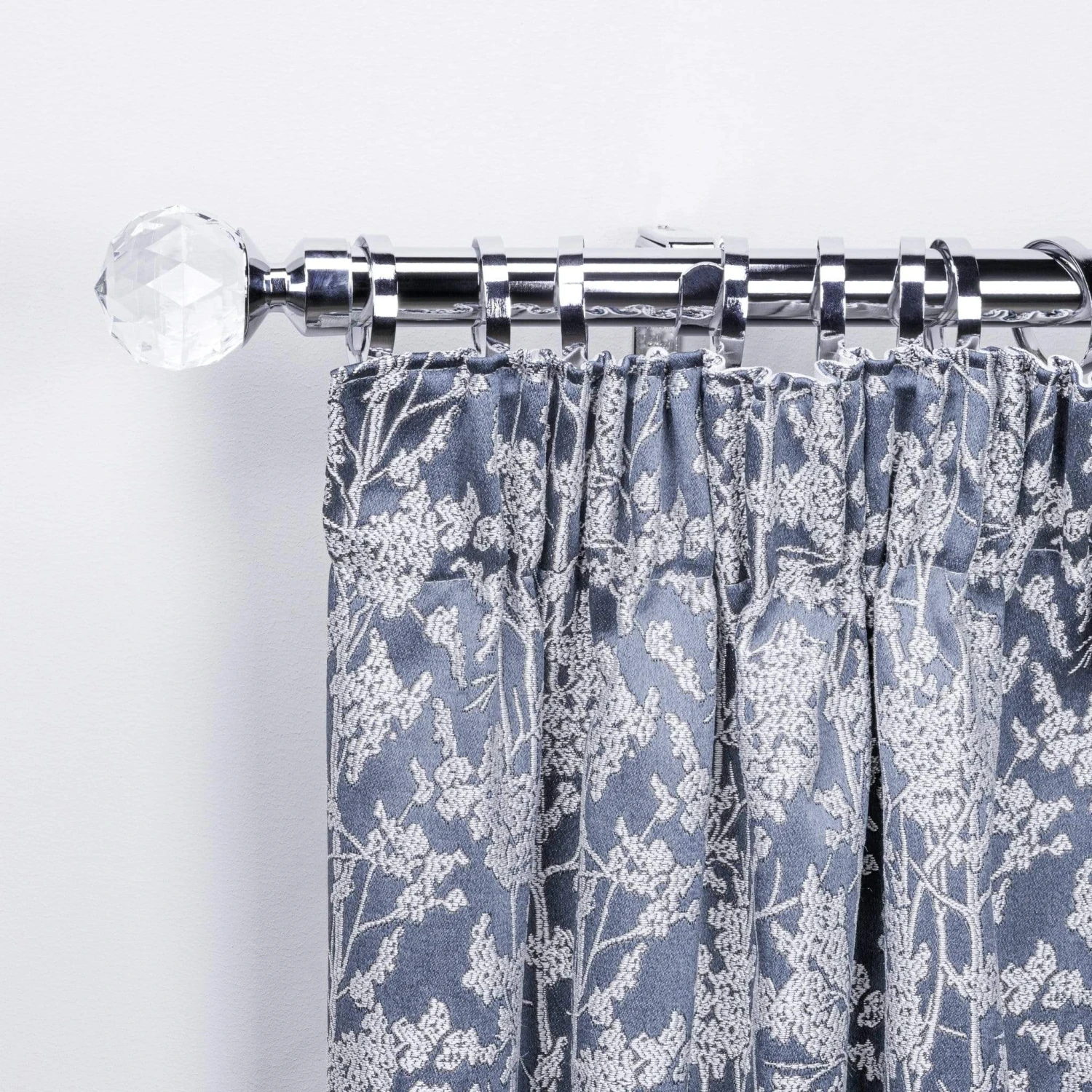 Extendable Chrome Curtain Pole With Crystal Finial 5 Extendable Chrome Curtain Pole With Crystal Finial - Image 3