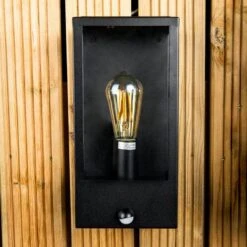 Metz Box Lantern With PIR Black
