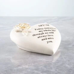 Rose Heart Memorial Ornament - Mum -Taskers Sale Shop rose heart memorial ornament mum fischof df18113 e mum crm gld bouquet heart 29819644969046